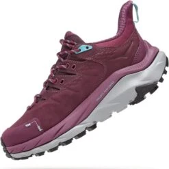 Voorkant -Hoka 9 111142 w kaha 2 low gtx grape wine coastal shade 1123191 gwcs 02